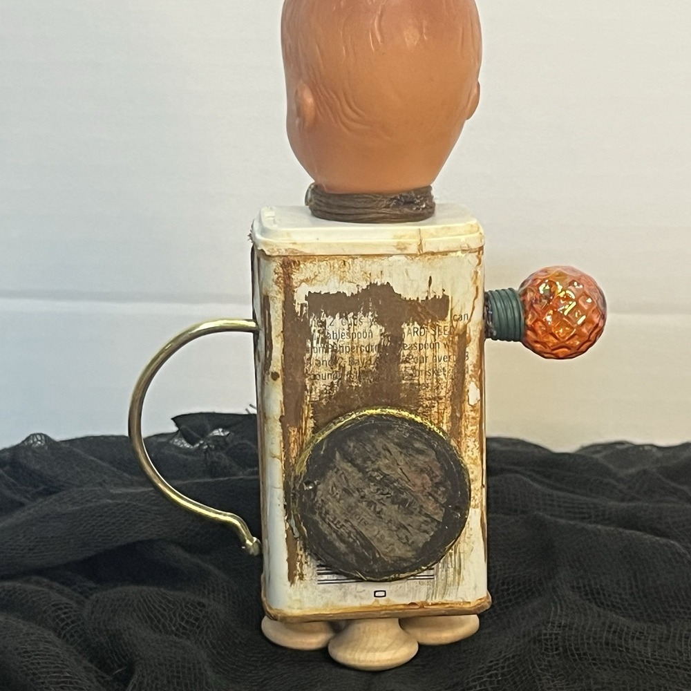 OOAK Assemblage ARTIST DOLL Vintage Mixed‎ Media Sculpture Mustard Seed Tin - Picture 5 of 5